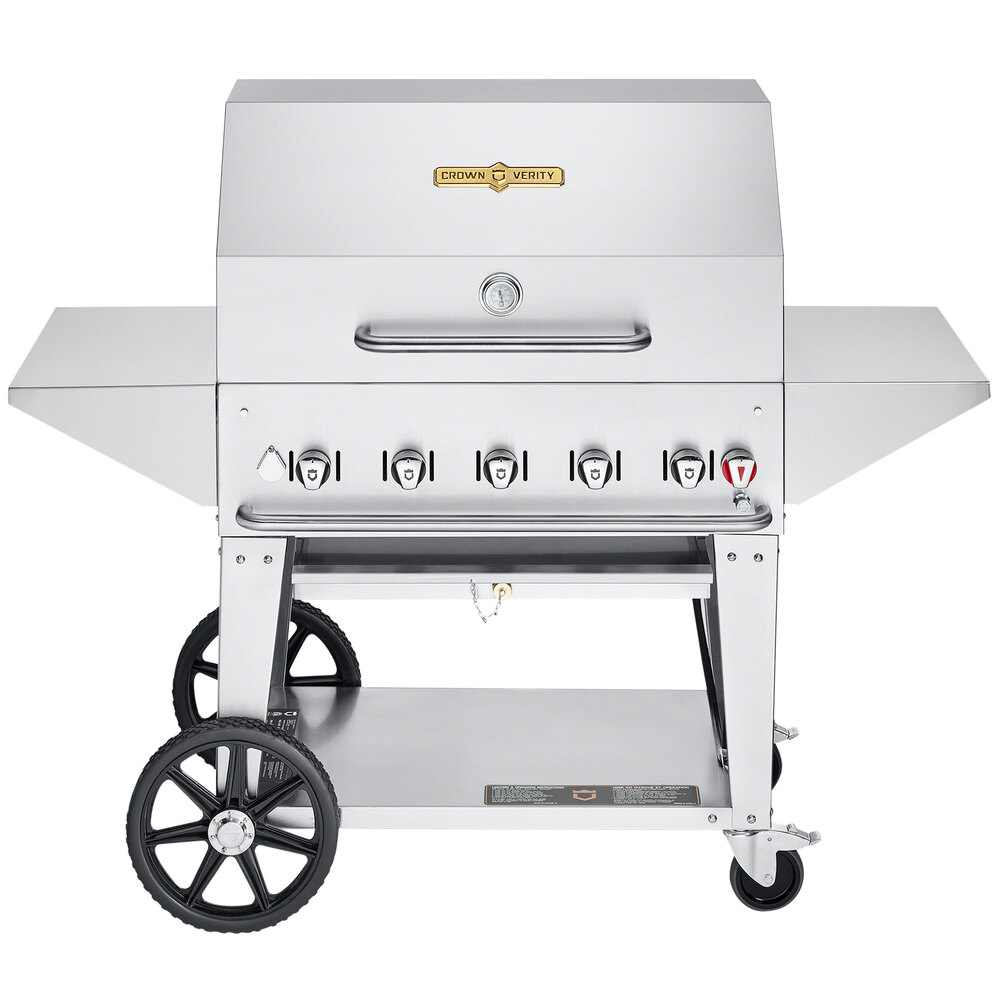 Crown Verity CV-MCB-36PRO-NG Pro Series 36" Natural Gas Outdoor Mobile Grill with Roll Dome, Bun Rack, and 2 Side Shelves - 79,500 BTU