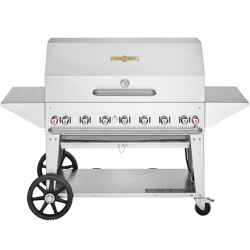 Crown Verity CV-MCB-48PRO-NG Pro Series 48" Natural Gas Outdoor Mobile Grill with Roll Dome, Bun Rack, and 2 Side Shelves - 99,000 BTU