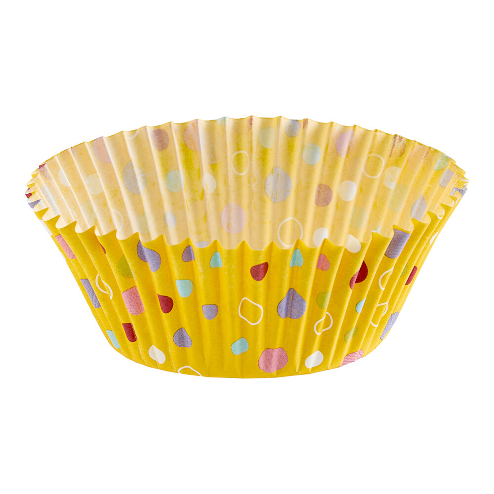 Wilton 2'' x 1 5/16'' Sweet Dots Baking Cup - 75/Pack