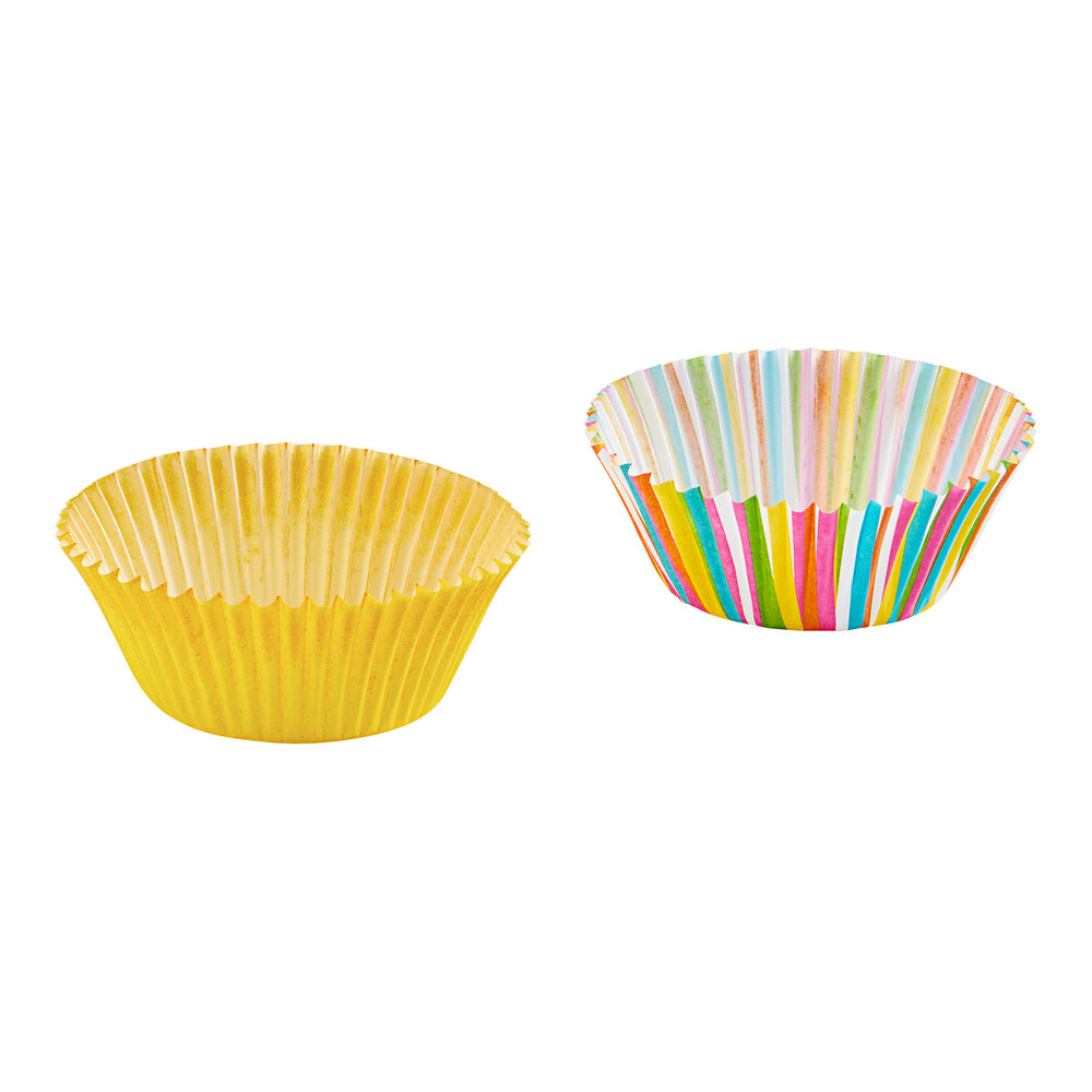 Wilton 2'' x 1 5/16'' Color Wheel Baking Cup - 75/Pack