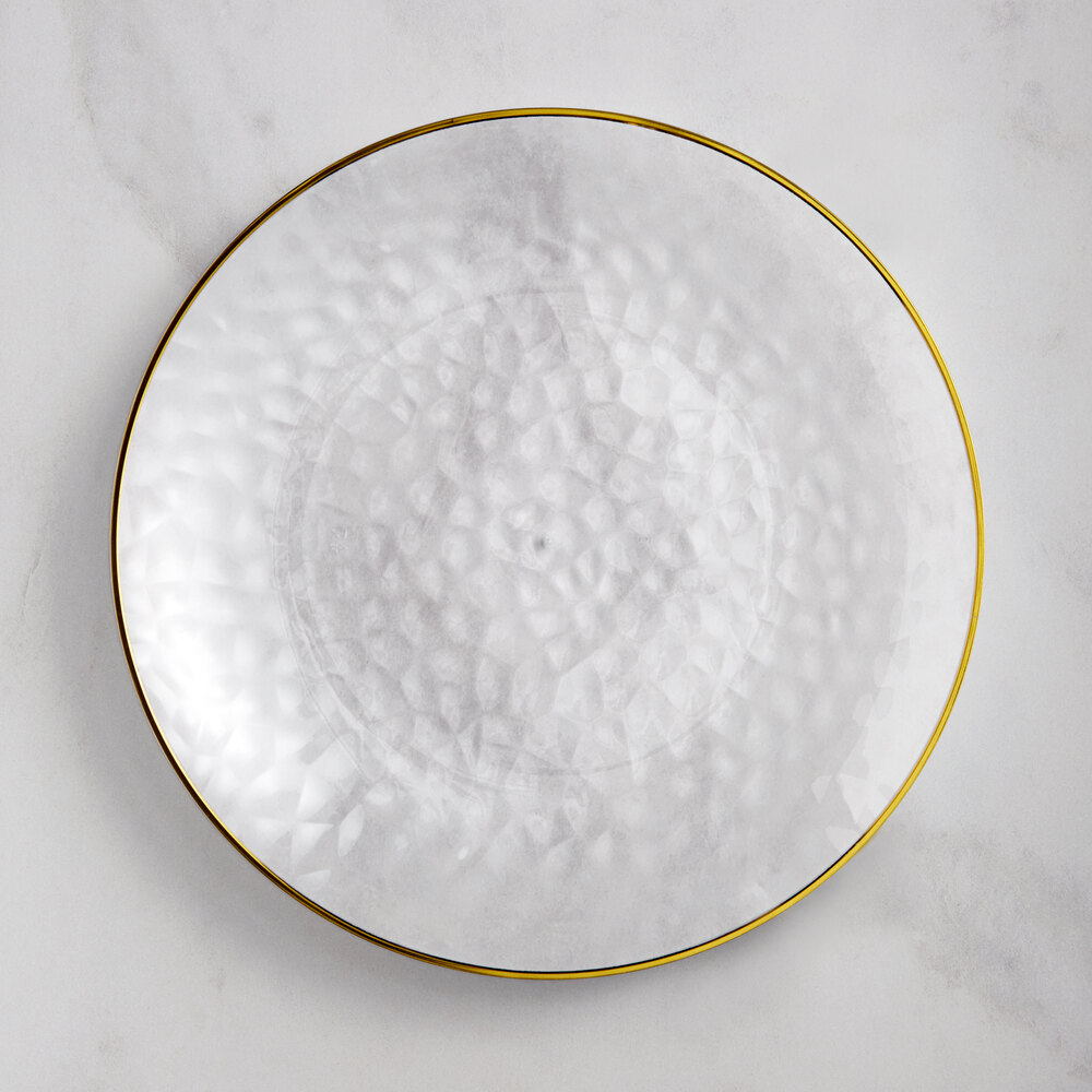 Visions Coupe Dynasty Hammered 9" Clear Round Plastic Plate with Gold Band - 120/Case
