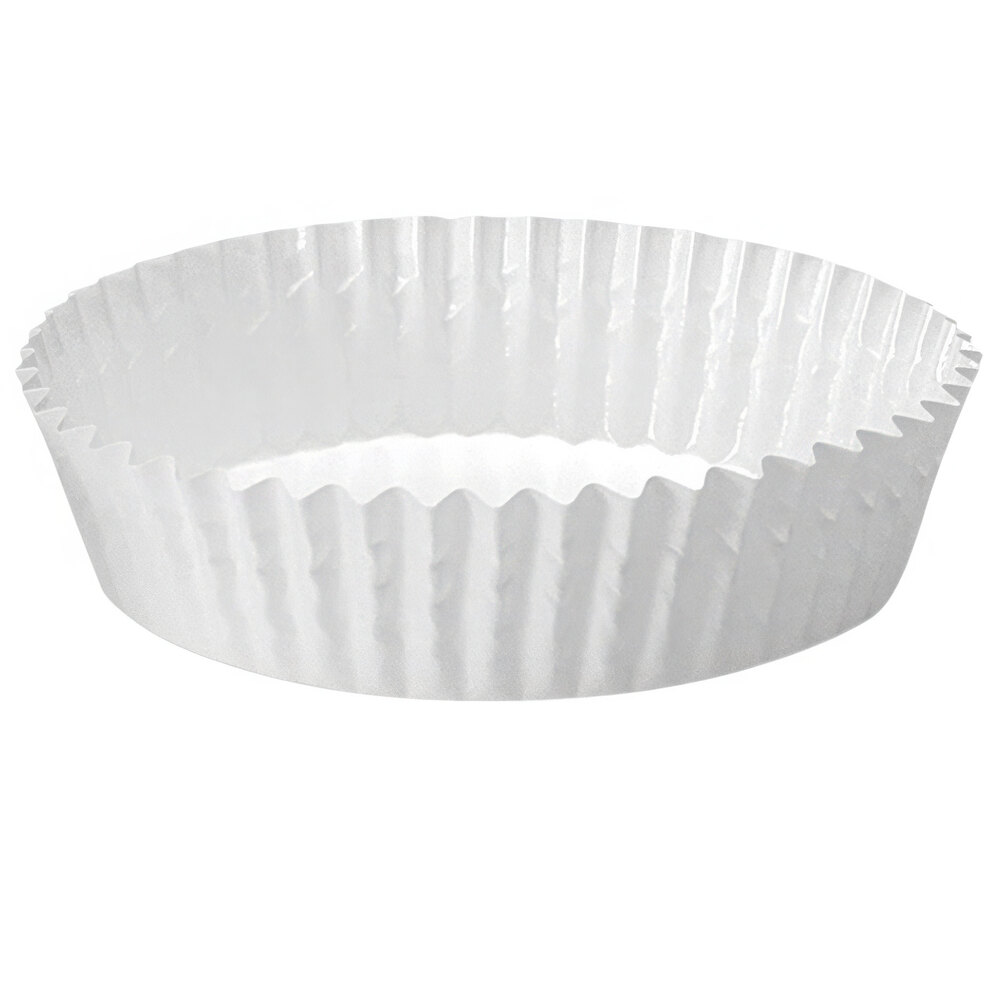 Welcome Home Brands 3 7/8" x 1 3/16" White Paper Baking Cup - 1,500/Case