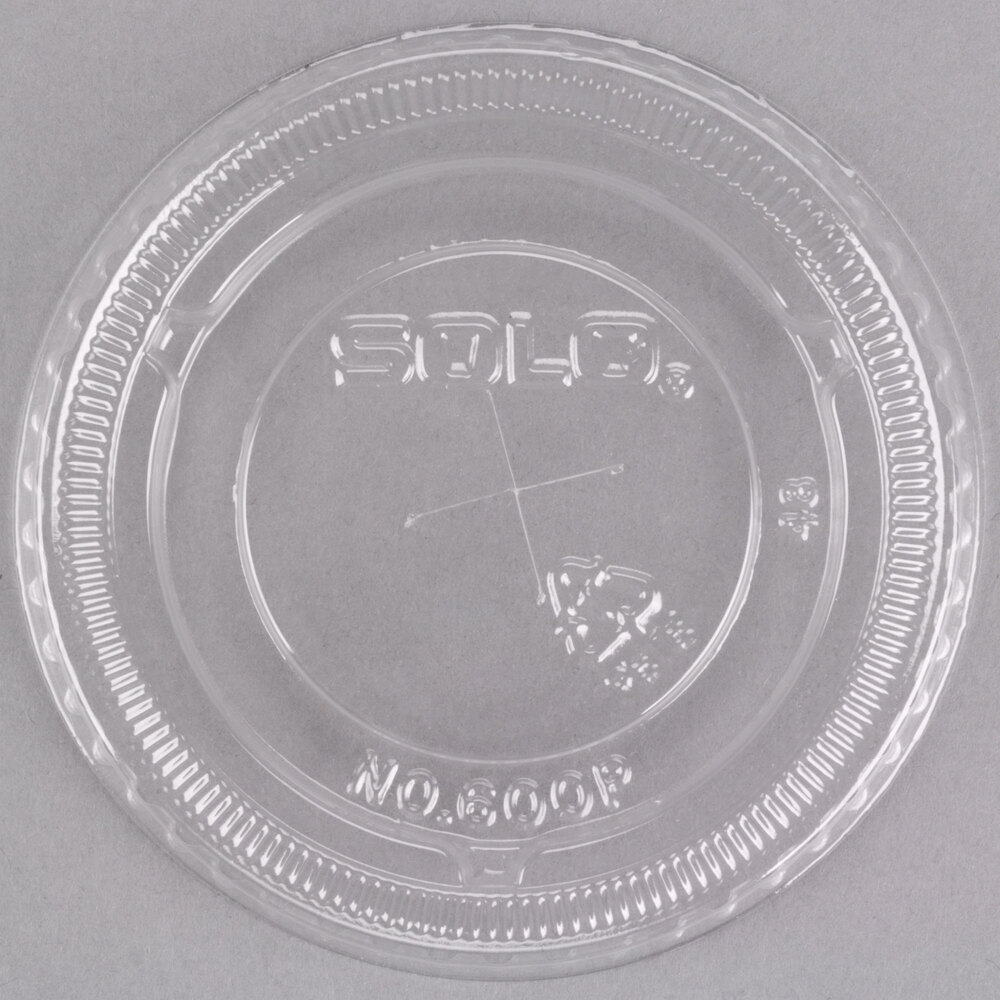 Solo 600TS 9-10 oz. Clear PET Plastic Lid with Straw Slot - 100/Pack